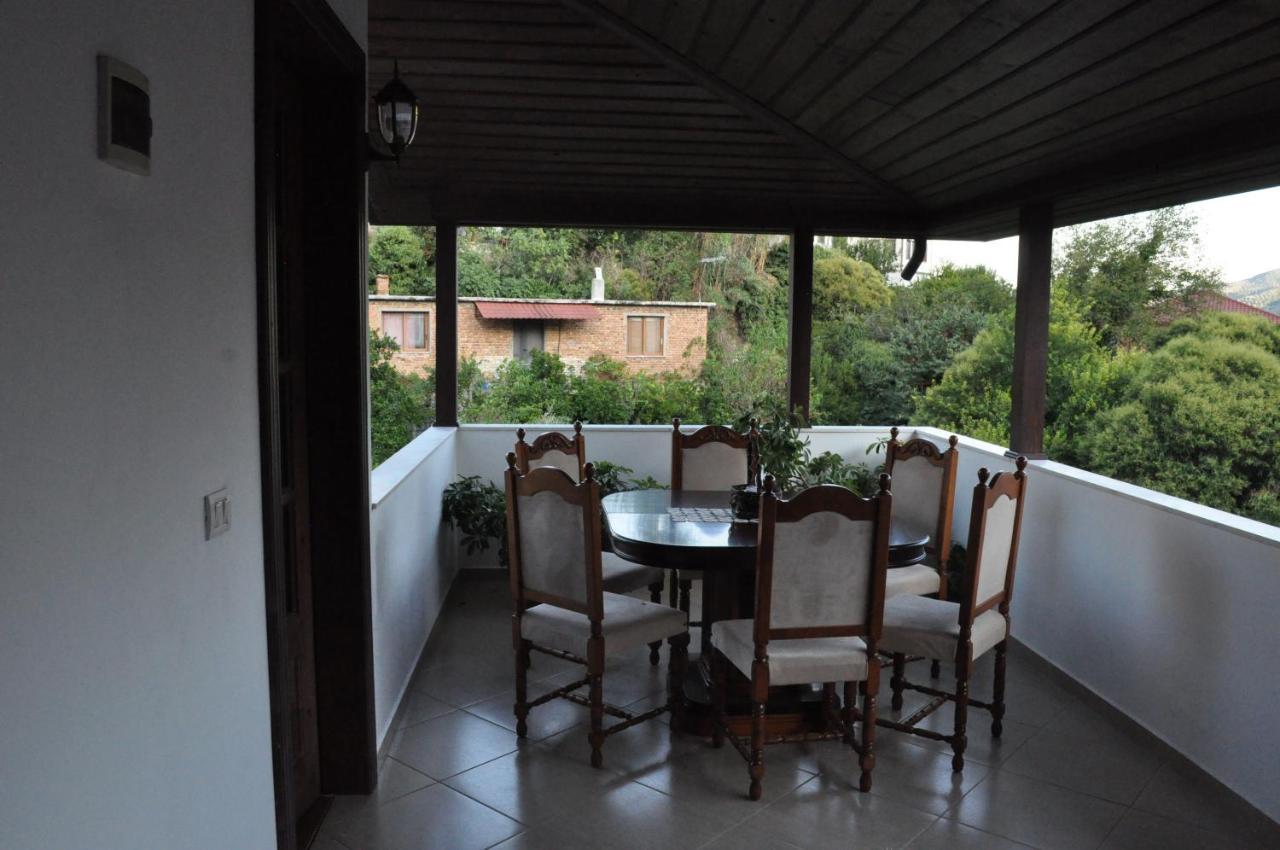 Timber Guest House Berat Exterior foto